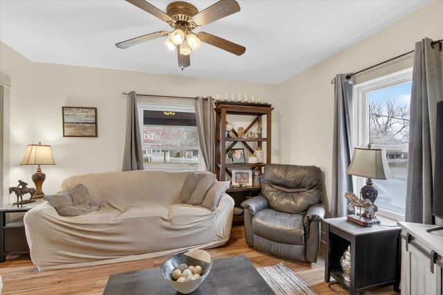 57223 S Main Street, Mattawan Vllg, MI 49071