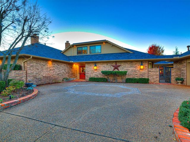 650 E Oak Place, Edmond, OK 73025