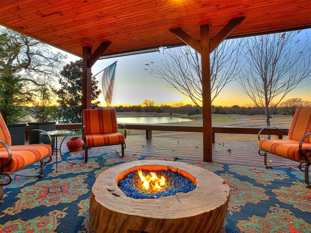 650 E Oak Place, Edmond, OK 73025