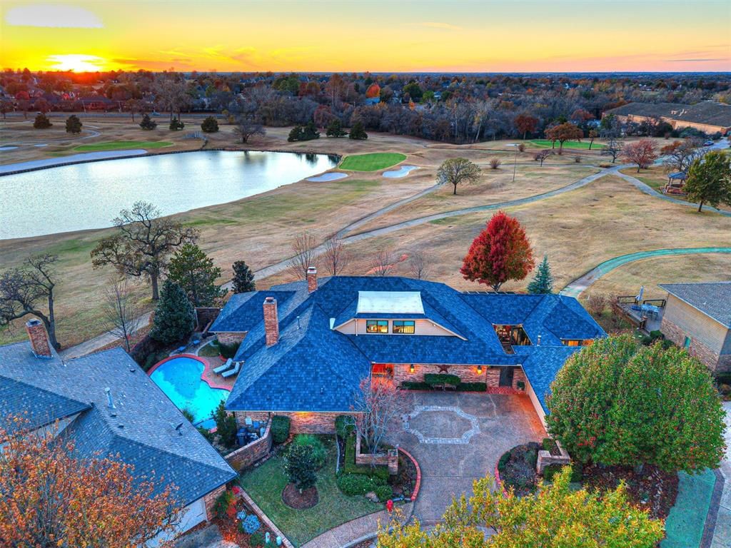 650 E Oak Place, Edmond, OK 73025