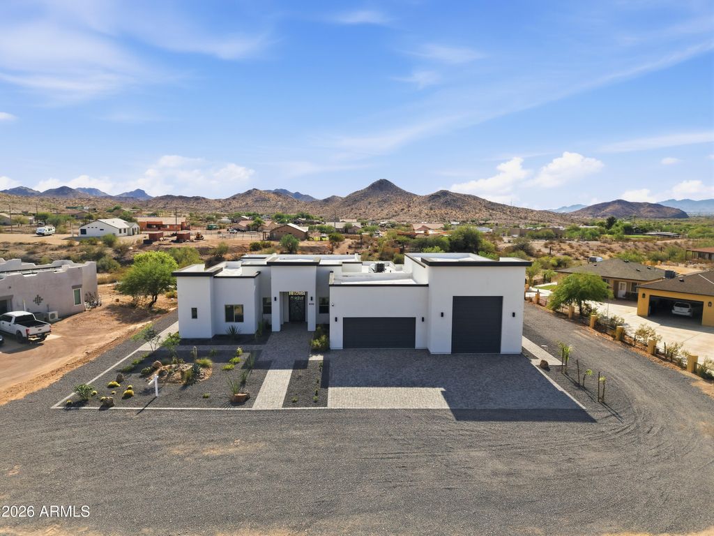8296 S 132ND Avenue, Goodyear, AZ 85338 — exterior
