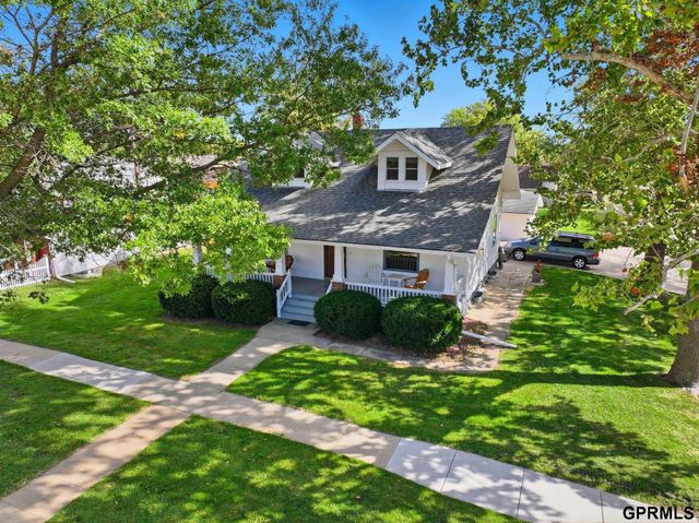 120 S Maple Avenue, Milford, NE 68405