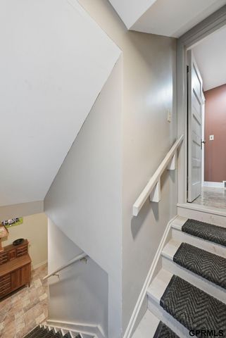 120 S Maple Avenue, Milford, NE 68405