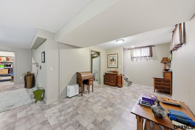 120 S Maple Avenue, Milford, NE 68405