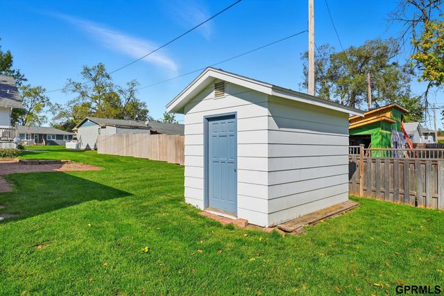 120 S Maple Avenue, Milford, NE 68405