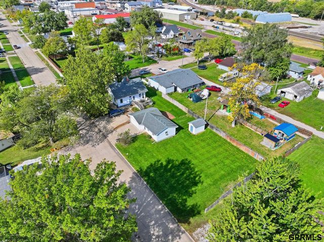 120 S Maple Avenue, Milford, NE 68405