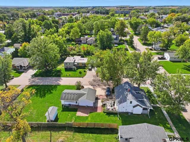 120 S Maple Avenue, Milford, NE 68405