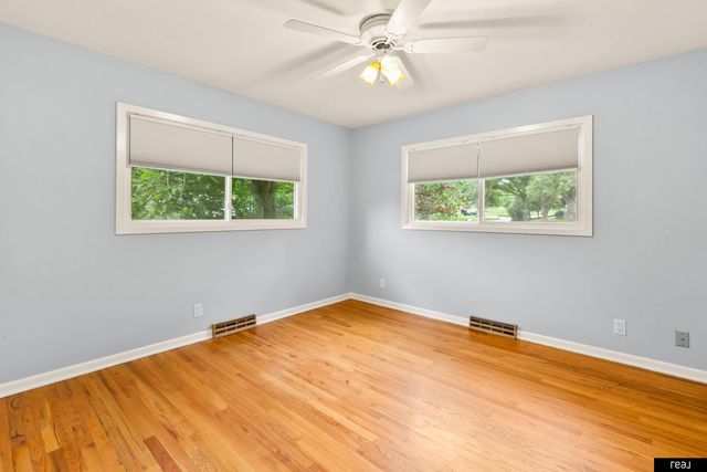 2135 Mullen Road, Omaha, NE 68124
