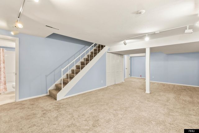 2135 Mullen Road, Omaha, NE 68124