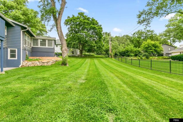 2135 Mullen Road, Omaha, NE 68124