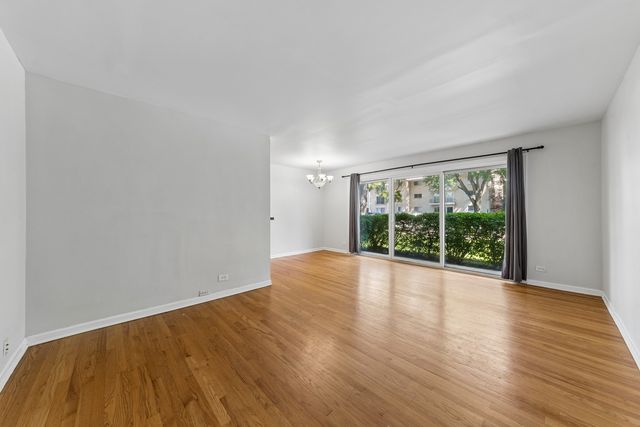 10111 Old Orchard Court 102, Skokie, IL 60076
