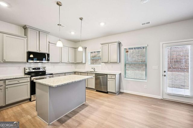 319 Cedar Wood Trace, Winder, GA 30680