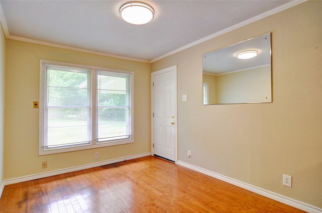 1110 Wade Hampton Street, Benbrook, TX 76126