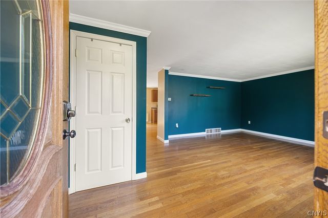 5510 Taormina Drive, Clay, NY 13041