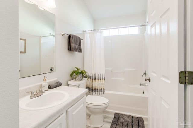 7101 Joy St A-8, Pensacola, FL 32504