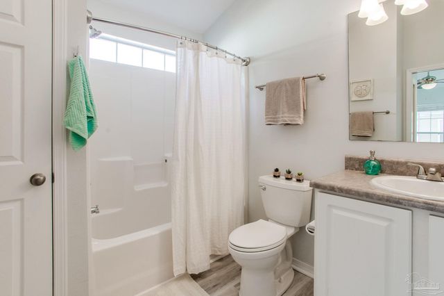 7101 Joy St A-8, Pensacola, FL 32504