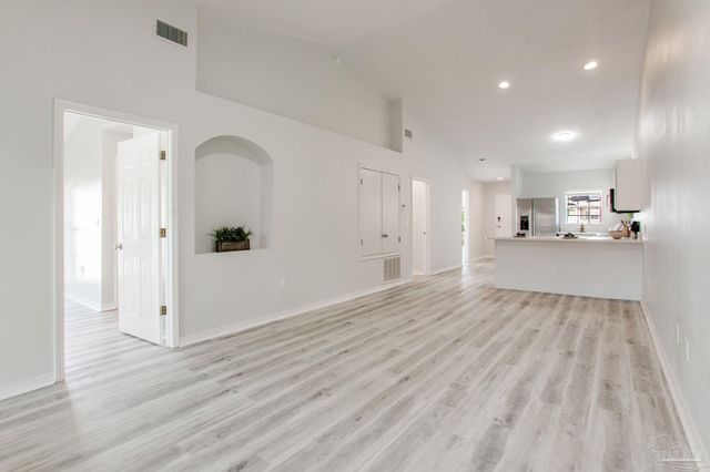 7101 Joy St A-8, Pensacola, FL 32504