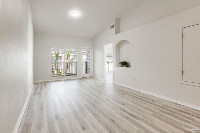 7101 Joy St A-8, Pensacola, FL 32504