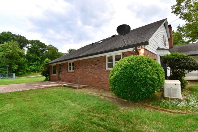 100 Quapaw Trail, Helena, AR 72342
