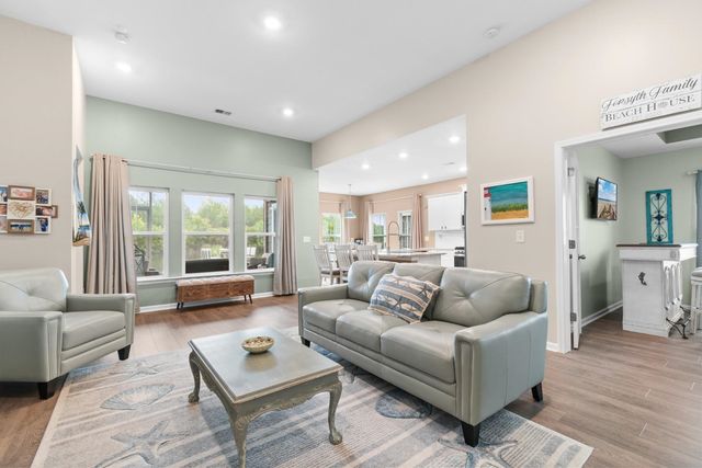 5635 Whitebark Dr., Myrtle Beach, SC 29577
