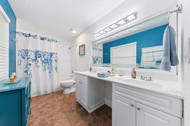 9159 Honeywell Road, Lake Worth, FL 33467
