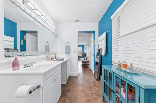 9159 Honeywell Road, Lake Worth, FL 33467