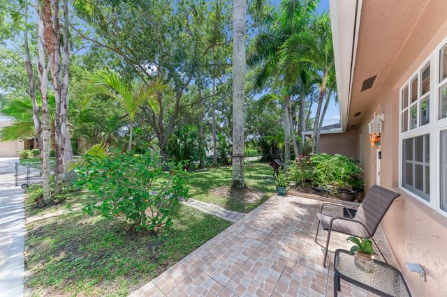 9159 Honeywell Road, Lake Worth, FL 33467