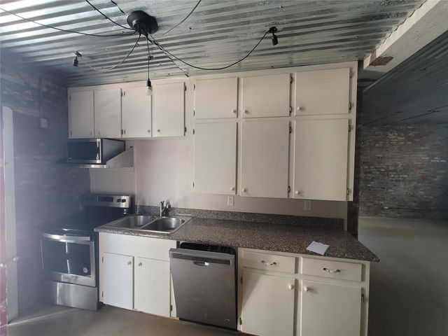 1407 Broadway Street, Galveston, TX 77550