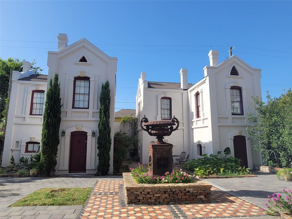 1407 Broadway Street, Galveston, TX 77550