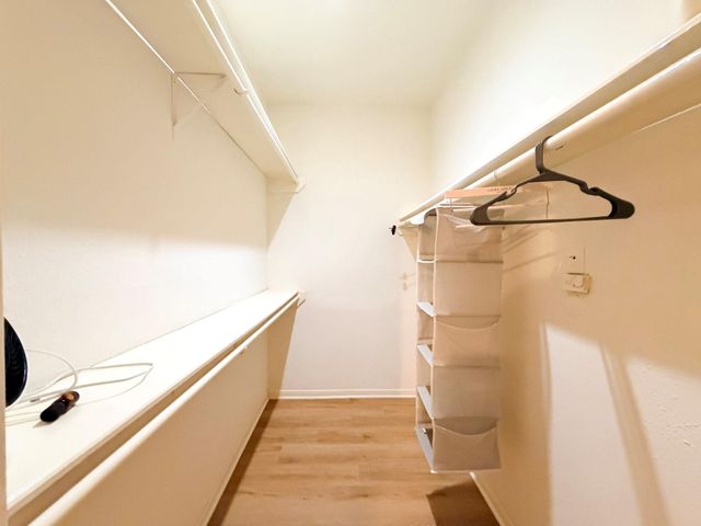 2255 Braeswood Park Drive 117, Houston, TX 77030