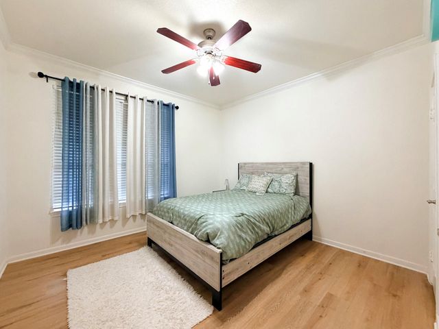 2255 Braeswood Park Drive 117, Houston, TX 77030