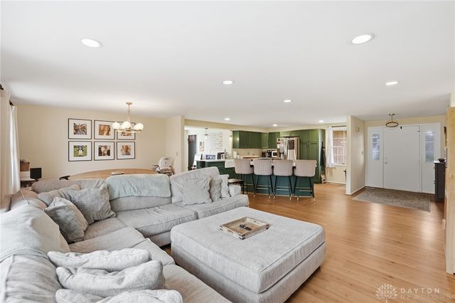 5235 Woodcock Way, Dayton, OH 45424