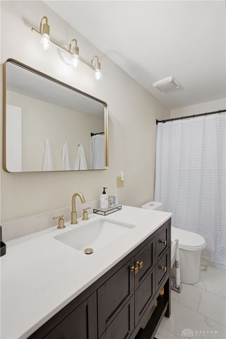 5235 Woodcock Way, Dayton, OH 45424