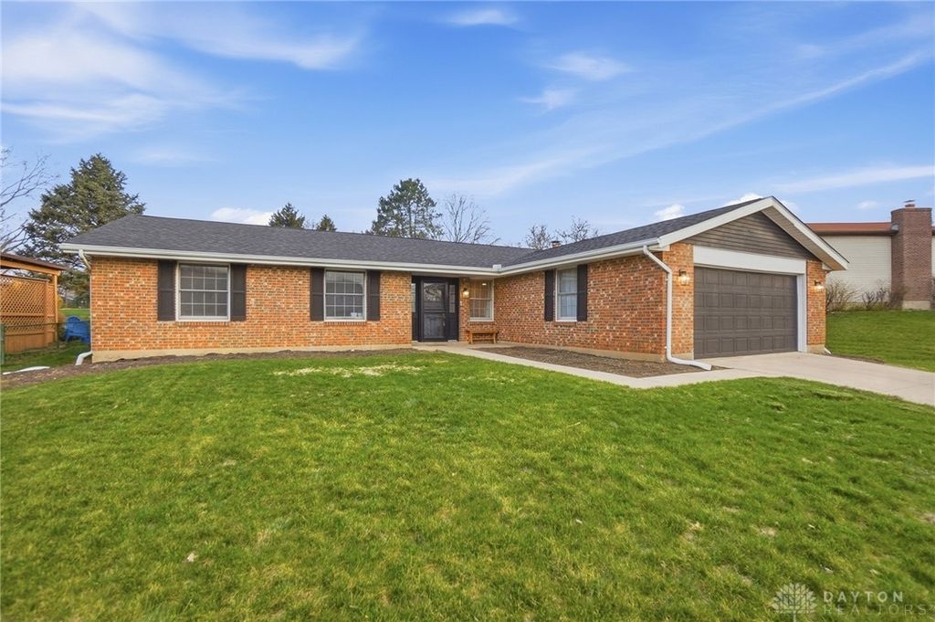 5235 Woodcock Way, Dayton, OH 45424