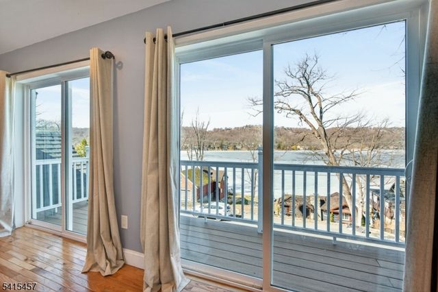 49 Birch Pkwy, Byram Twp., NJ 07871