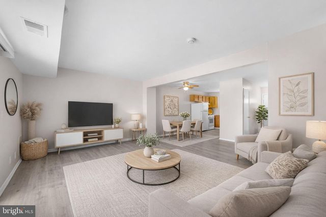 170 LA CASCATA TNHS, Clementon, NJ 08021