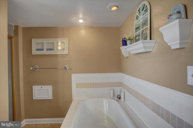 13422 PENNERSVILLE ROAD, Waynesboro, PA 17268