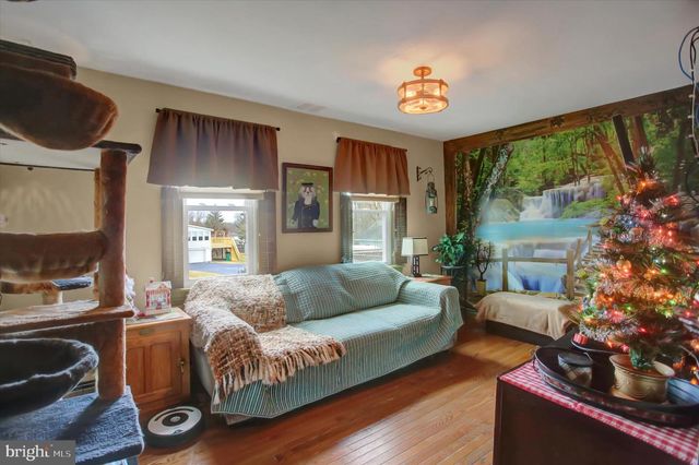 13422 PENNERSVILLE ROAD, Waynesboro, PA 17268