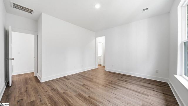 114 Canyon Creek Way, Fountain Inn, SC 29644