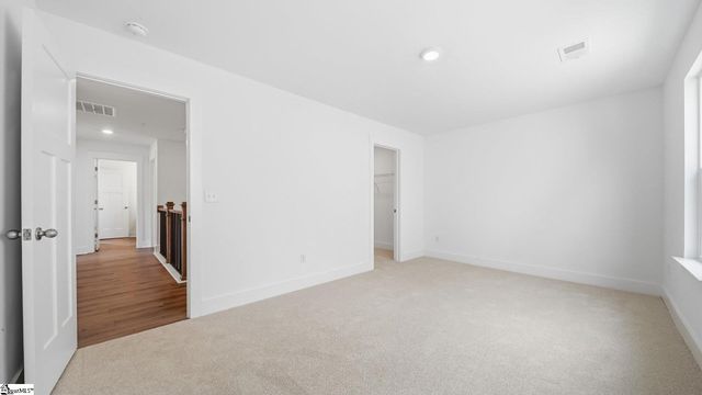 114 Canyon Creek Way, Fountain Inn, SC 29644