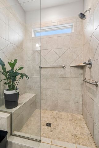 1442 Woodside Dr, Lebanon, TN 37087