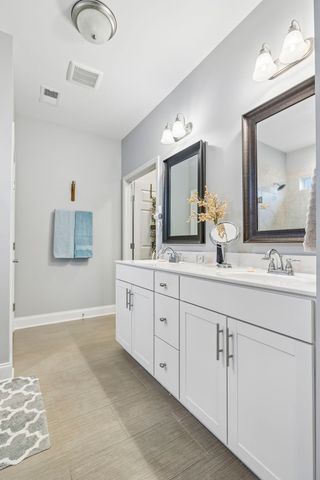 1442 Woodside Dr, Lebanon, TN 37087