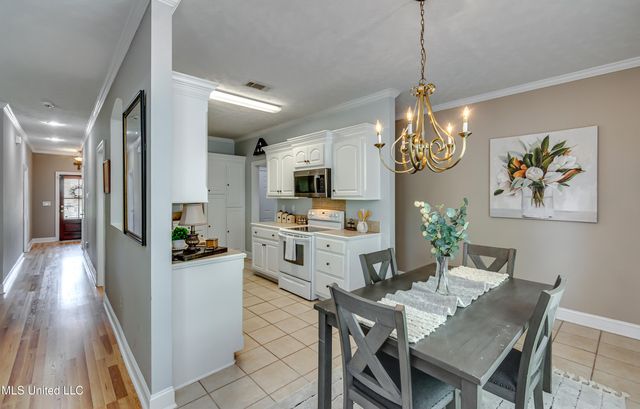 430 Stoneybrook Drive, Brandon, MS 39042
