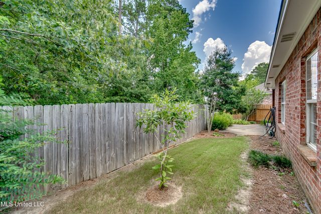 430 Stoneybrook Drive, Brandon, MS 39042