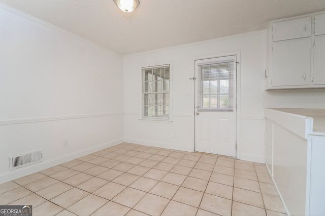 1676 Grayson Parkway, Grayson, GA 30017