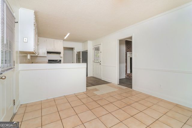 1676 Grayson Parkway, Grayson, GA 30017