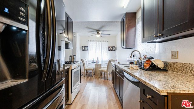 586 San Dimas Street, Hemet, CA 92545