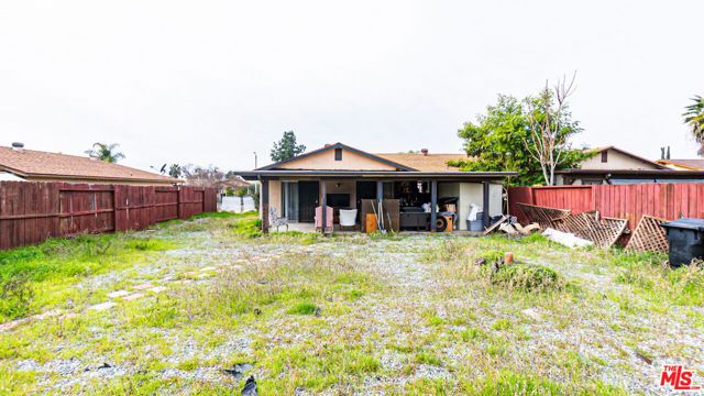 586 San Dimas Street, Hemet, CA 92545