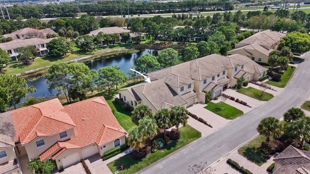 8132 Carnoustie Place, Port St. Lucie, Port St Lucie, FL 34986