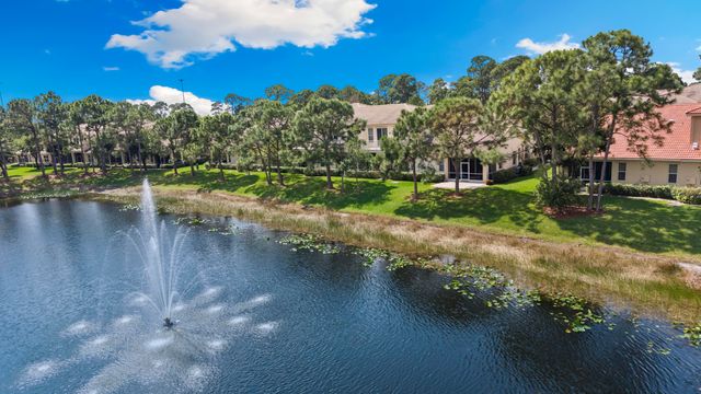 8132 Carnoustie Place, Port St. Lucie, Port St Lucie, FL 34986